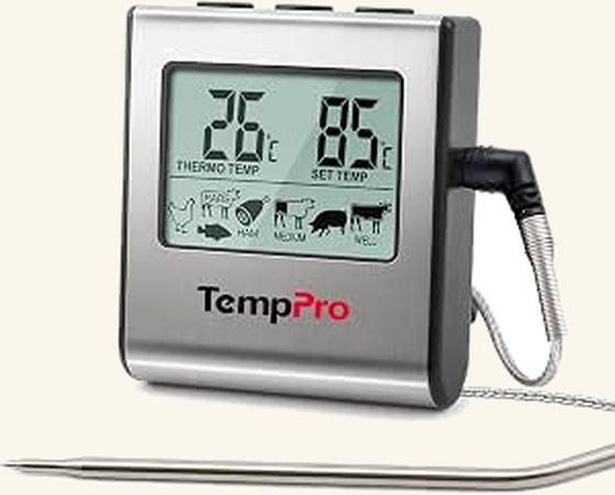 Un thermomètre de cuisson